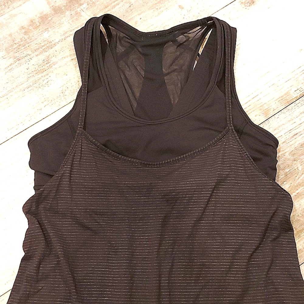 Lululemon Tanktop with Built-in Sports bra Size S-M